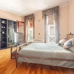 https://monolocale-in-centro-storico-14.emilia-romagnahotels.net